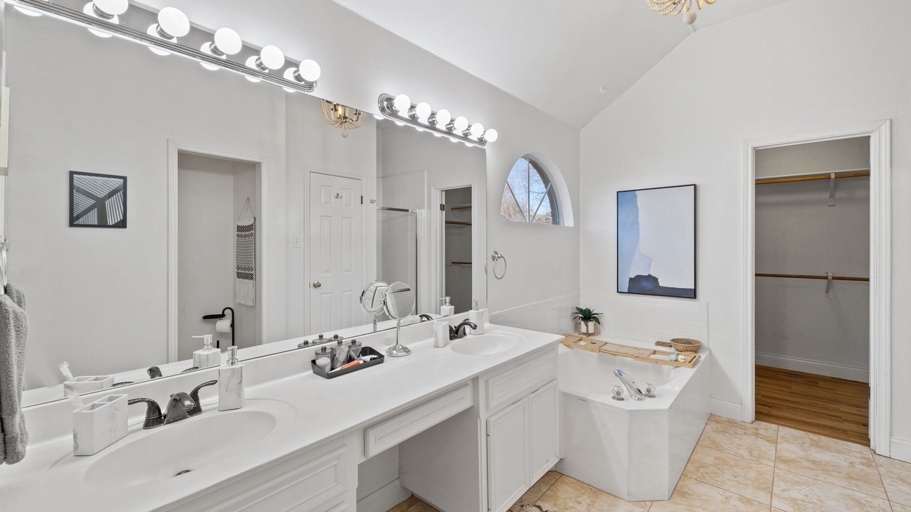 Photo of Bathroom in Harris Ridge
