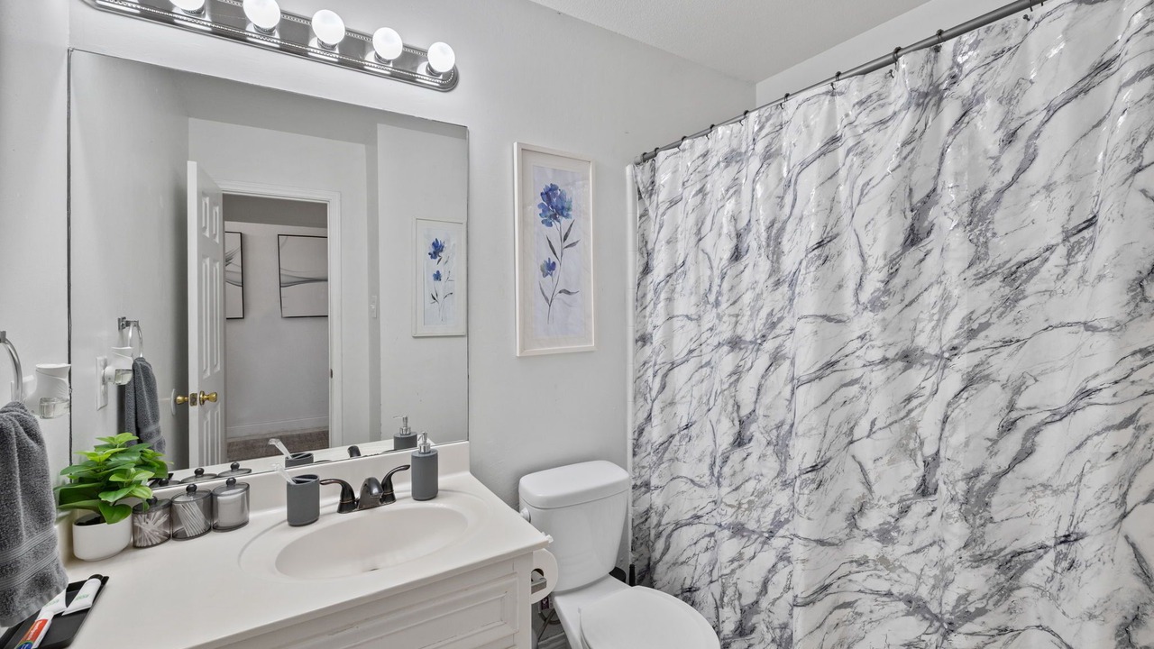 Photo of Bathroom in Harris Ridge