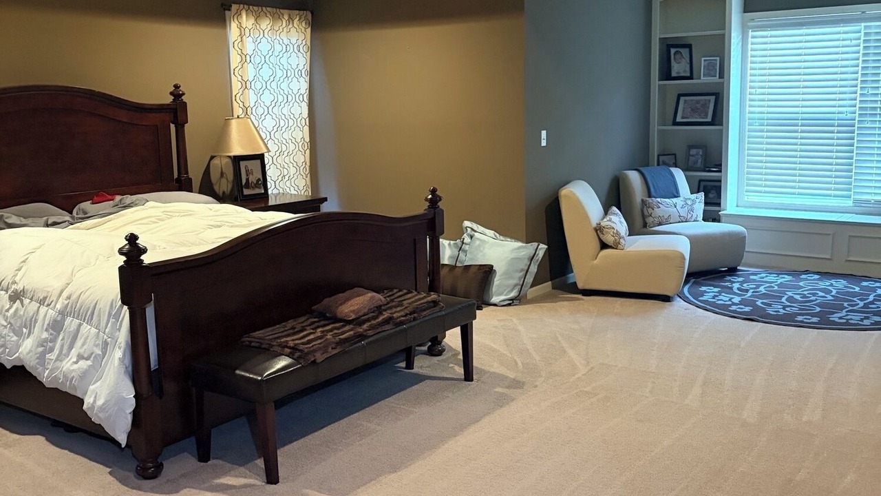 Photo of Bedroom in Lee's Summit
