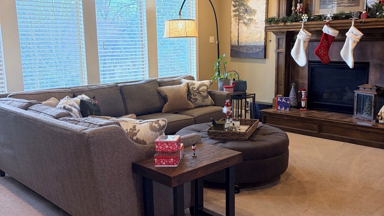 Photo of Livingroom in Lee's Summit