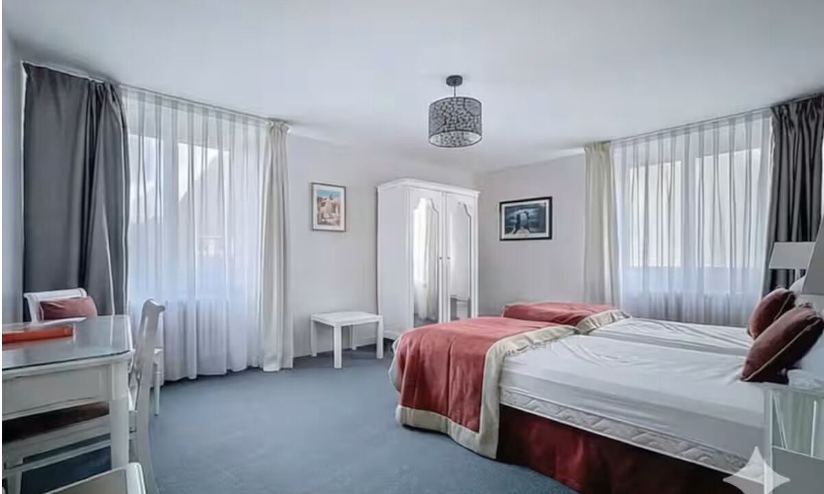 Photo of Bedroom in Le Portel