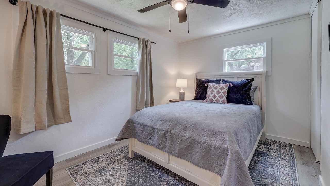 Photo of Bedroom in Joplin