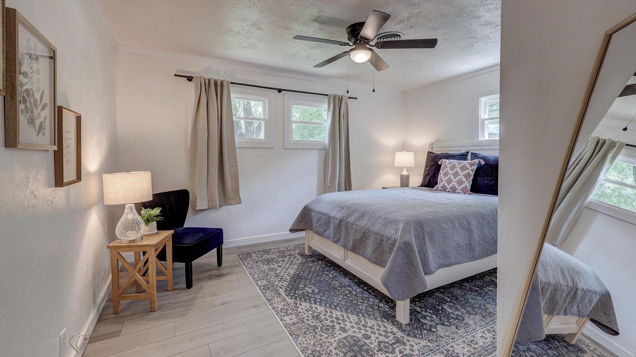 Photo of Bedroom in Joplin