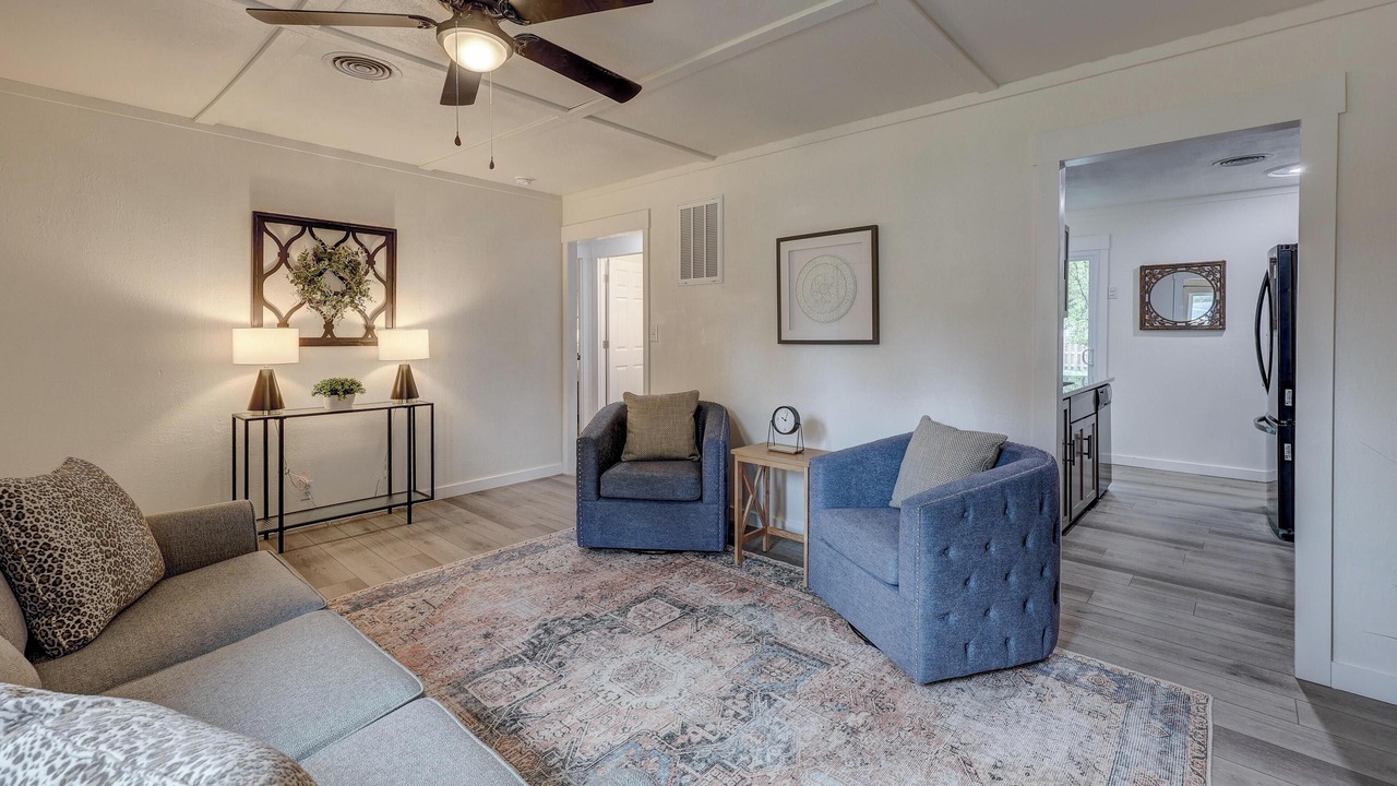 Photo of Livingroom in Joplin