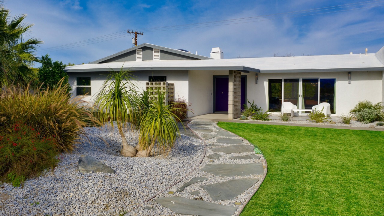Photo of Outdoor in Desert Park Estates