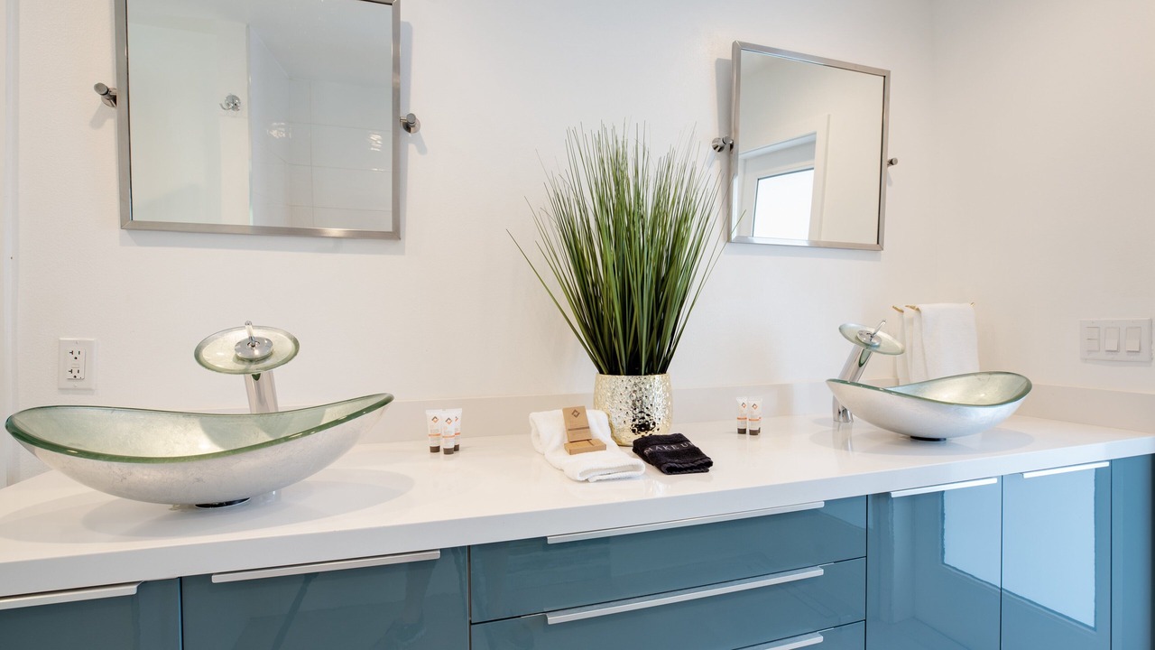 Photo of Bathroom in Desert Park Estates