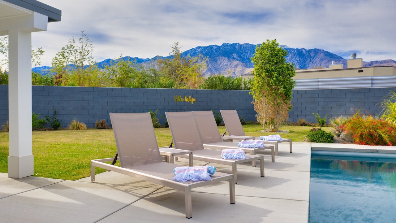 Photo of Outdoor in Desert Park Estates