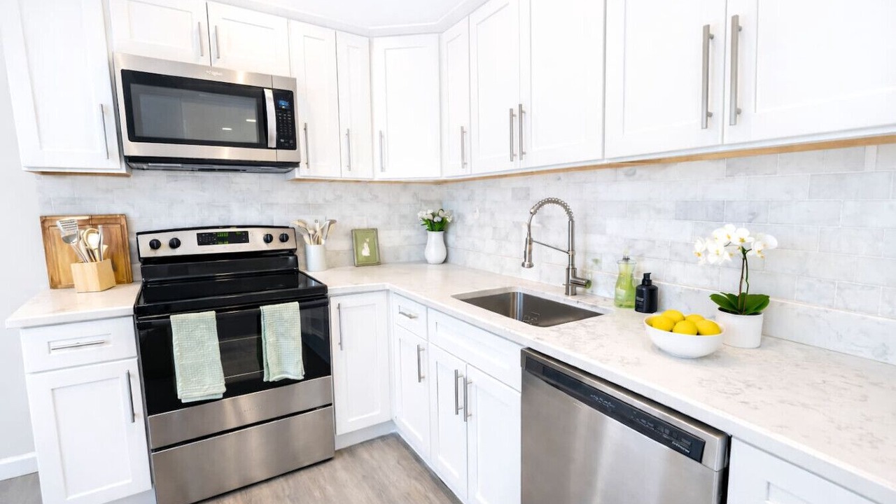 Photo of Kitchen in Mill River