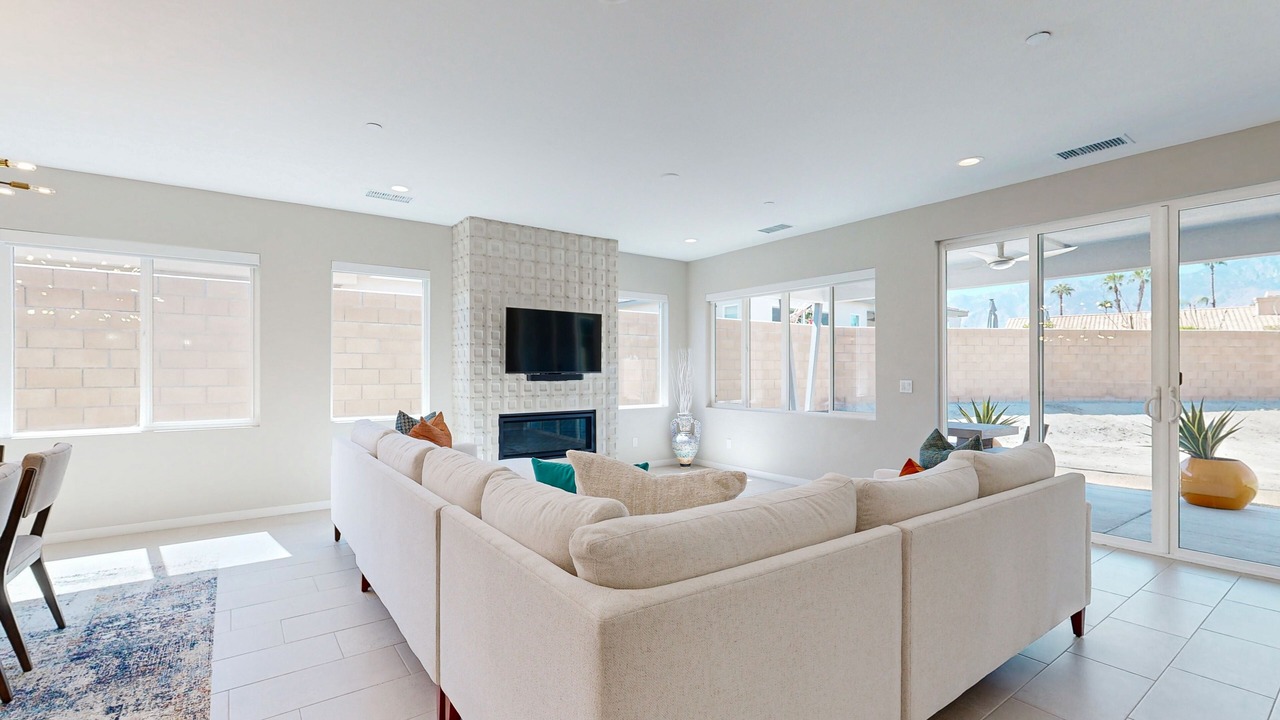 Photo of Livingroom in Cathedral City