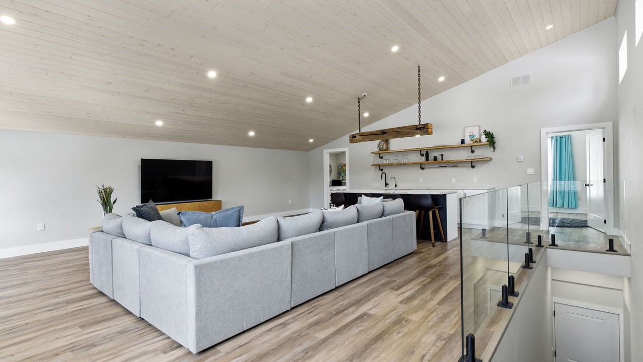 Photo of Livingroom in Dysart et al