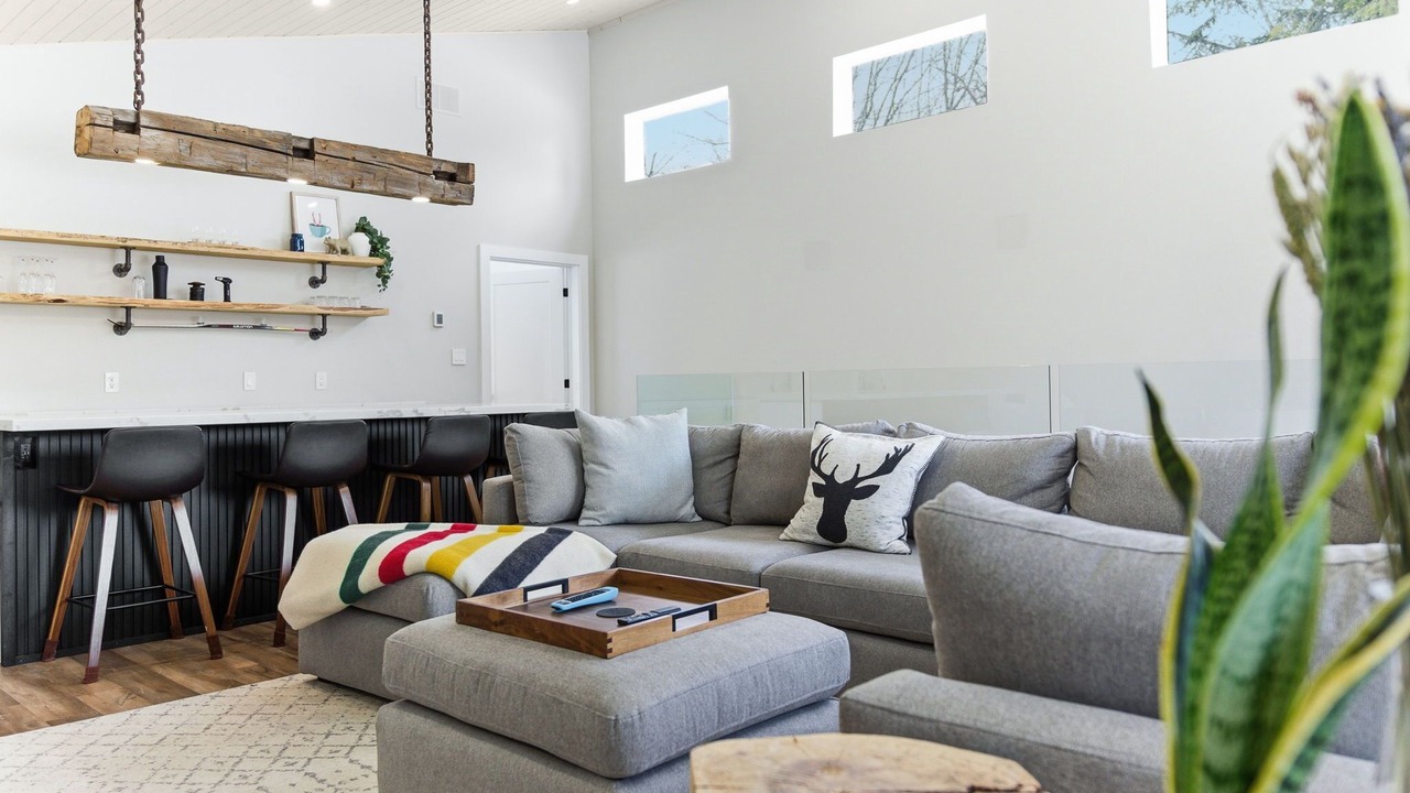 Photo of Livingroom in Dysart et al