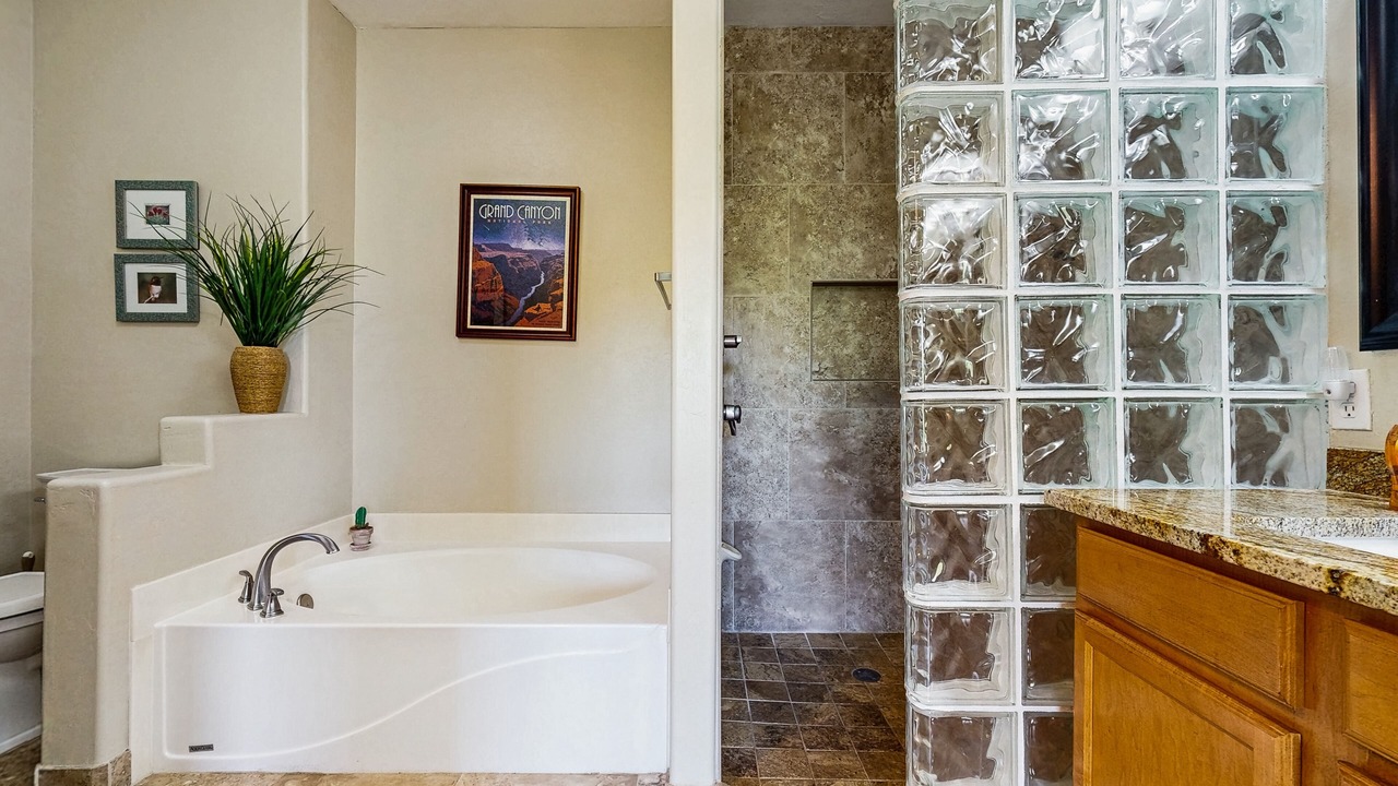 Photo of Bathroom in Rancho Vistoso