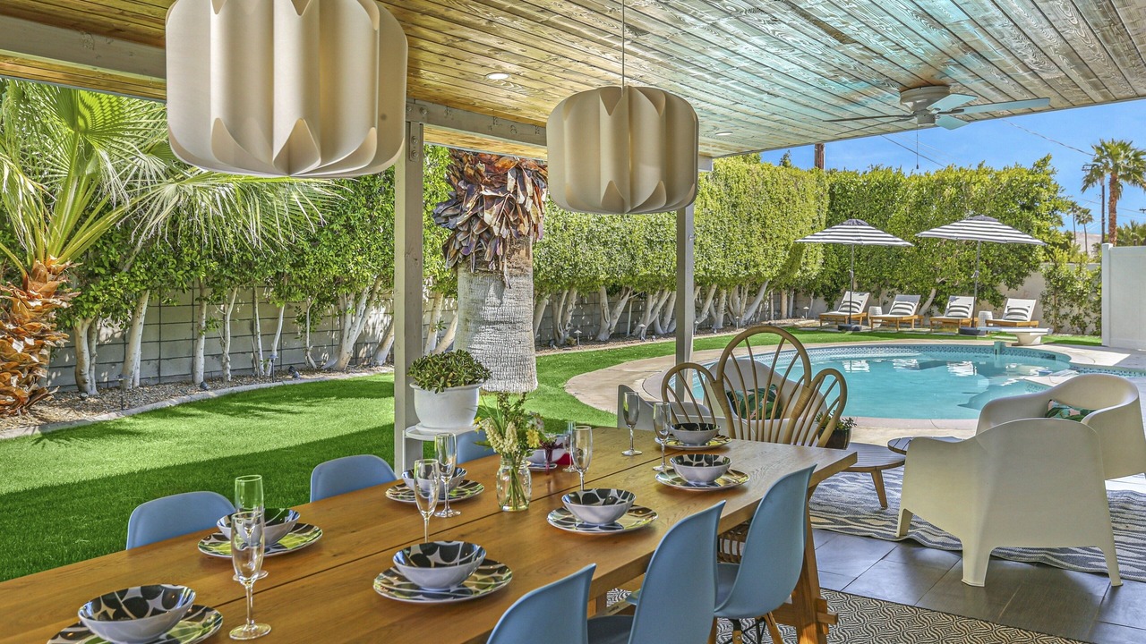 Photo of Outdoor in Desert Park Estates
