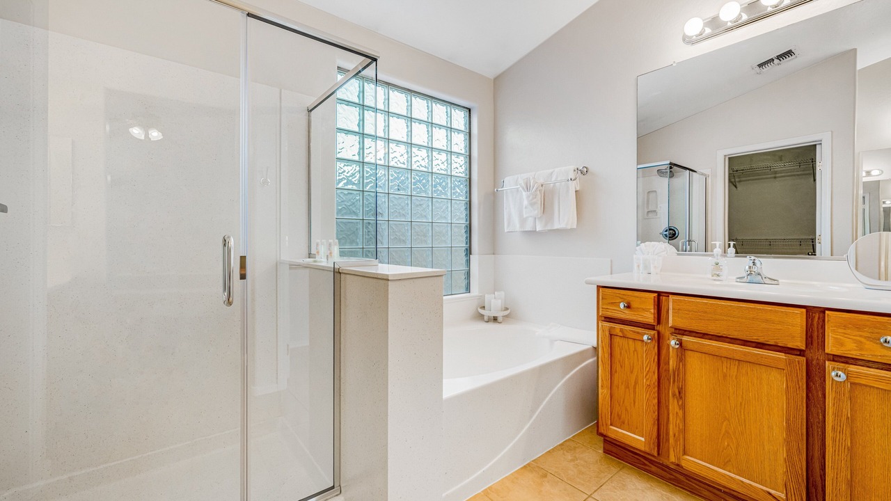 Photo of Bathroom in Suncliff