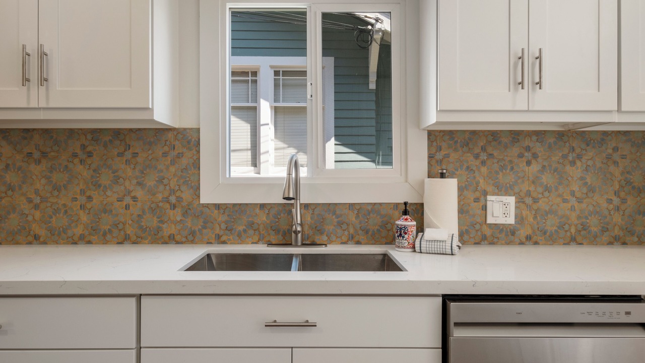 Photo of Kitchen in East Queen Anne