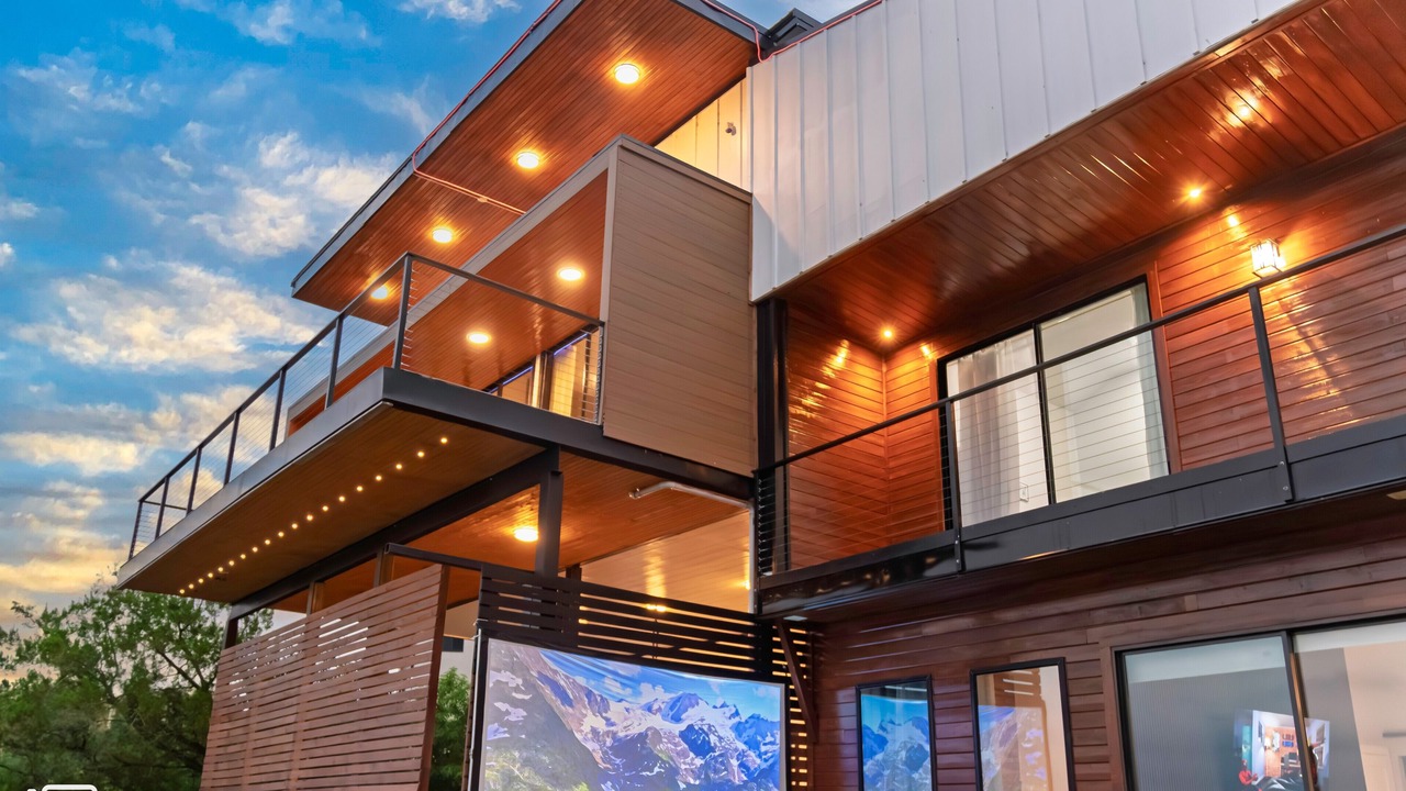 Photo of Outdoor in Vineyard Bay