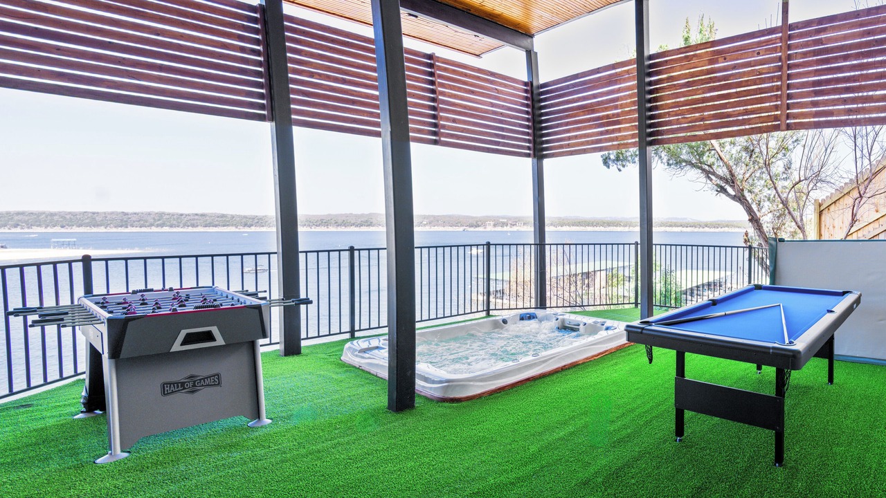 Photo of Outdoor in Vineyard Bay