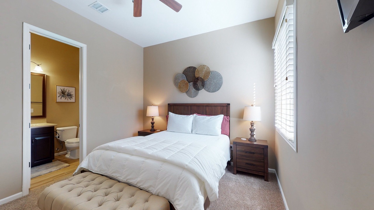 Photo of Bedroom in Dove Mountain