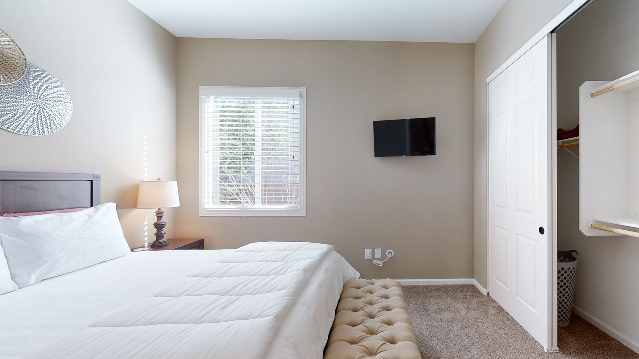 Photo of Bedroom in Dove Mountain