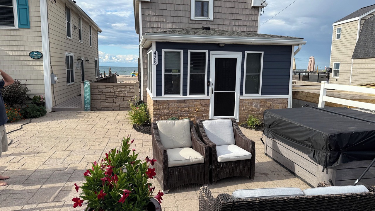 Photo of Patio Balcony in Sea Breeze