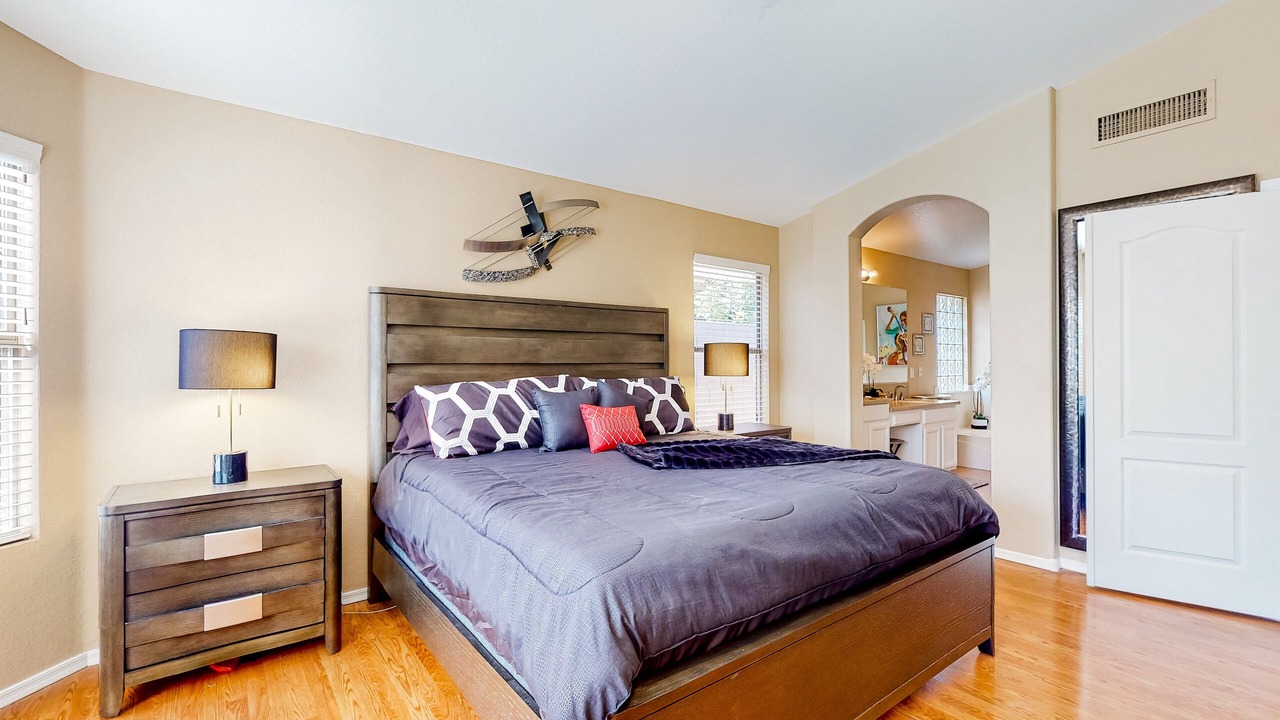 Photo of Bedroom in Lindsay Ranch