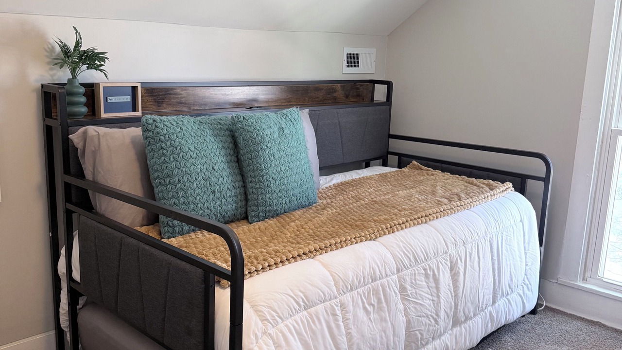 Photo of Bedroom in Pataskala