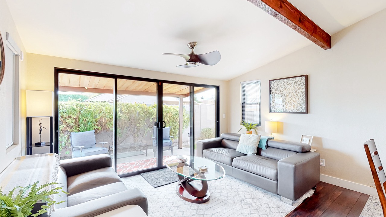 Photo of Livingroom in Tempe