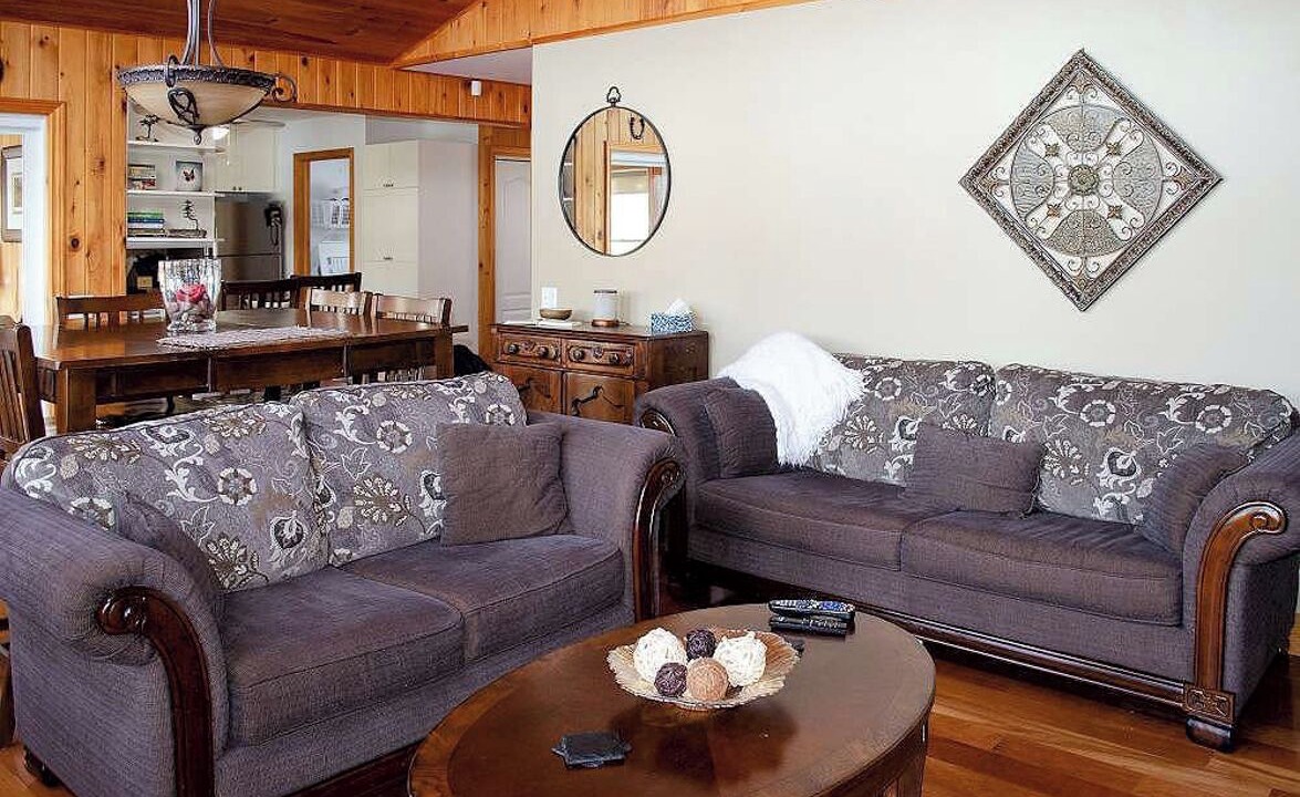 Photo of Livingroom in Cloyne