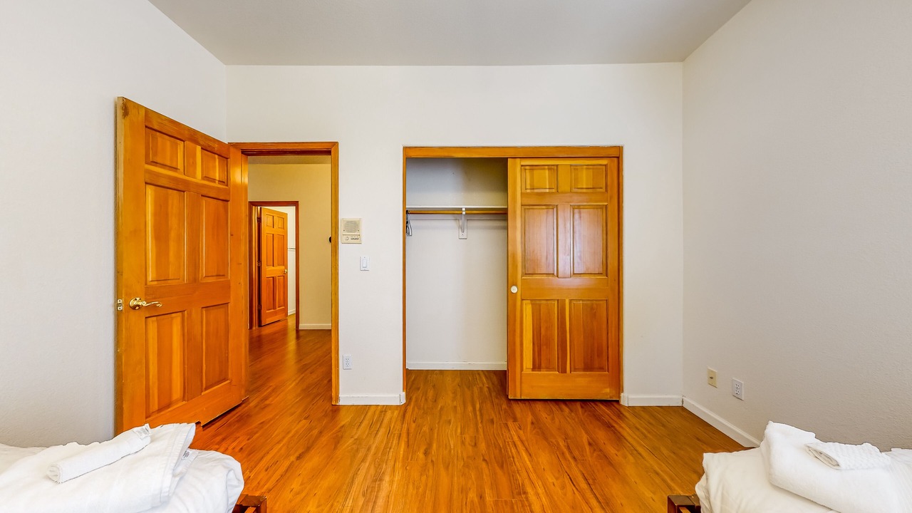 Photo of Bedroom in Garden Lakes