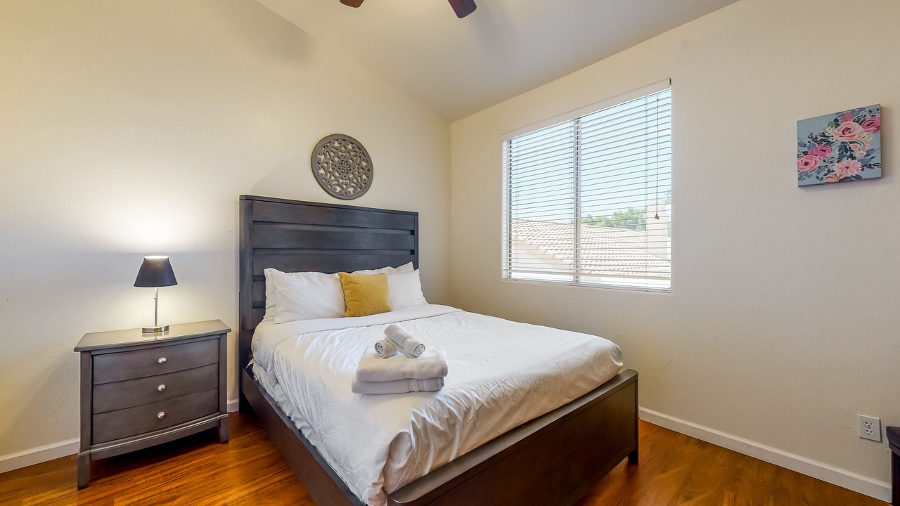 Photo of Bedroom in Garden Lakes