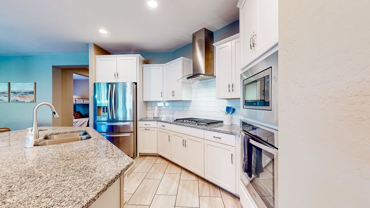 Photo of Kitchen in Canyon Trails West