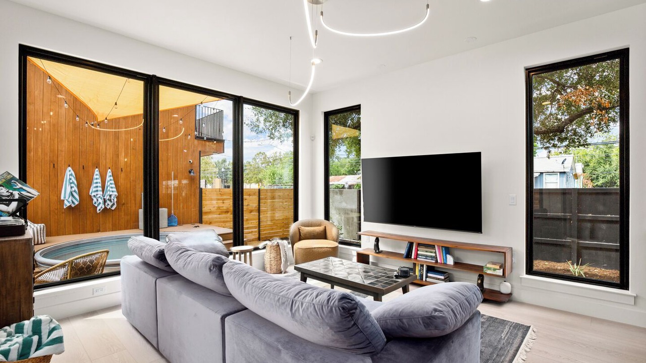 Photo of Livingroom in Govalle