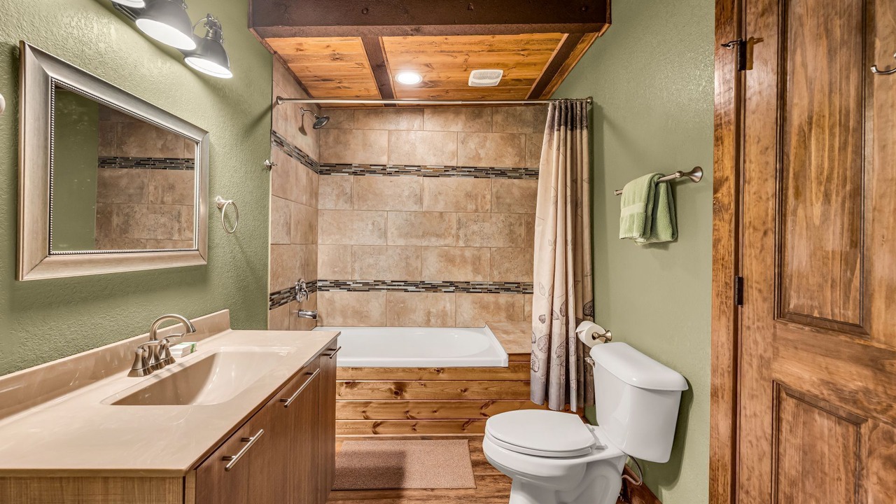 Photo of Bathroom in Dora