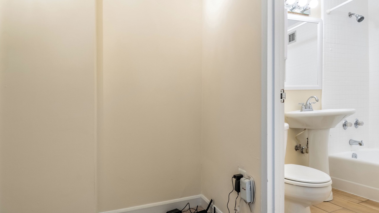 Photo of Bathroom in Rosslyn