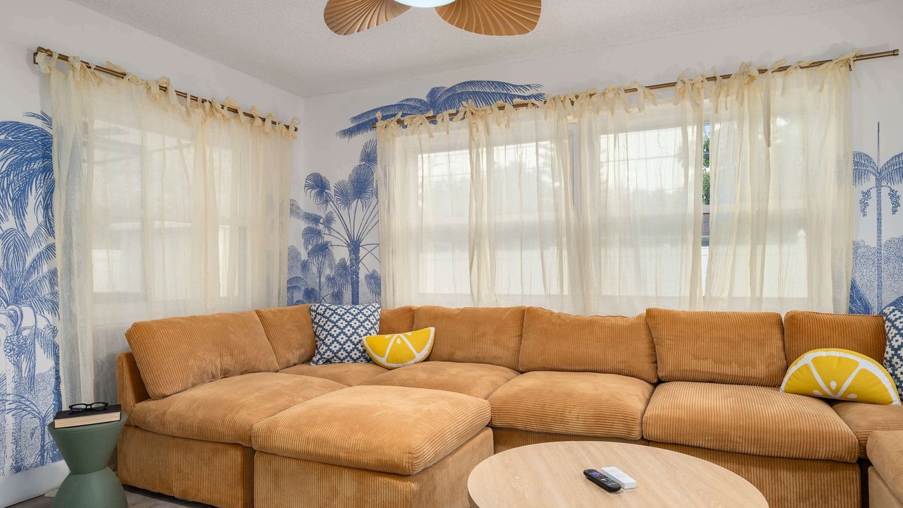 Photo of Livingroom in Walsingham