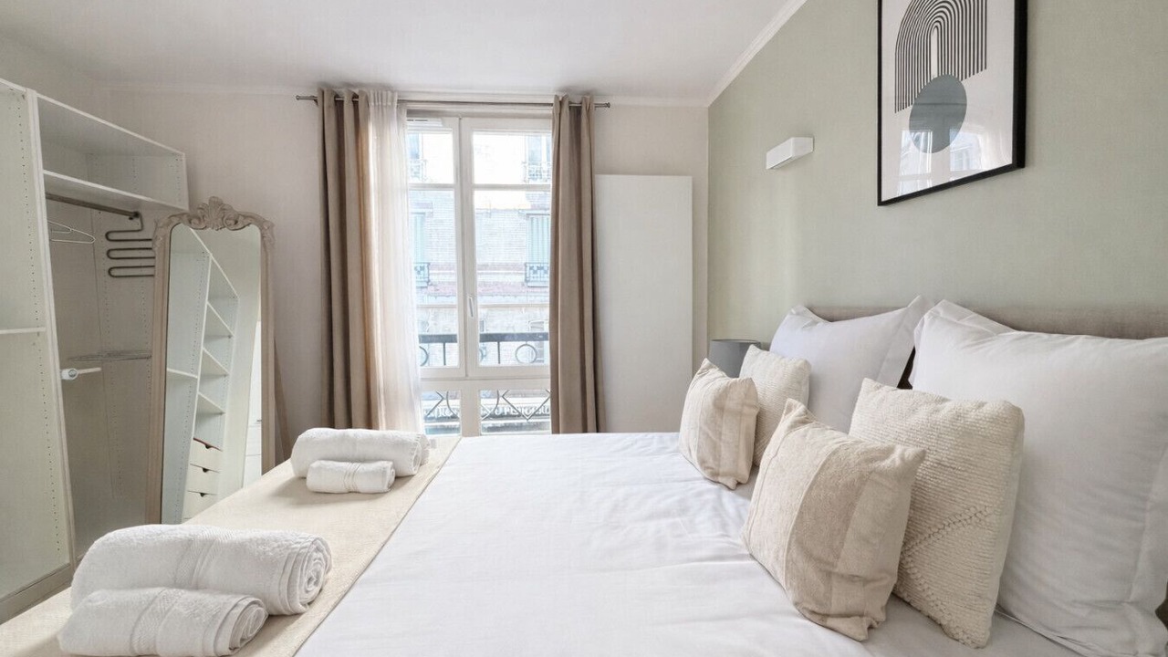 Photo of Bedroom in Montparnasse