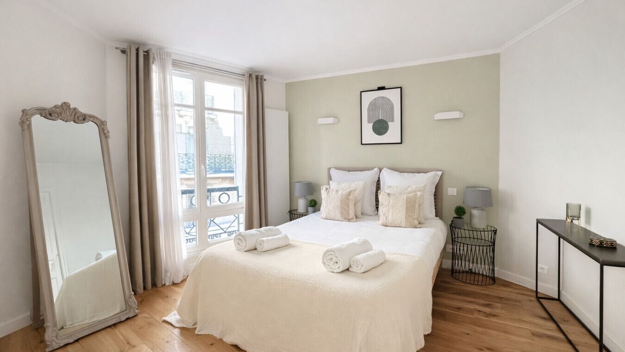 Photo of Bedroom in Montparnasse