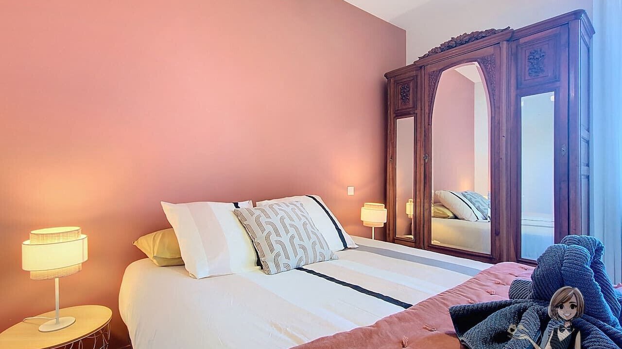 Photo of Bedroom in Andoins
