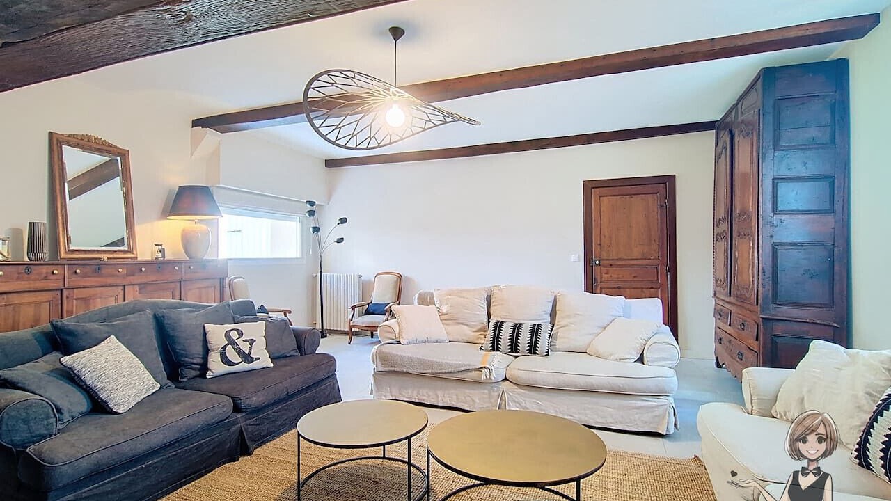 Photo of Livingroom in Andoins
