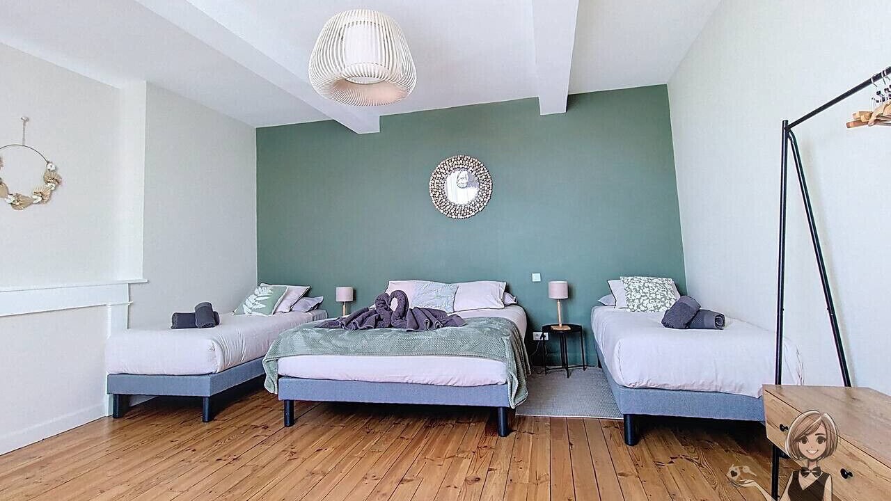 Photo of Bedroom in Andoins