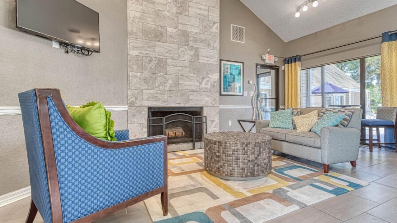 Photo of Livingroom in Winter Springs