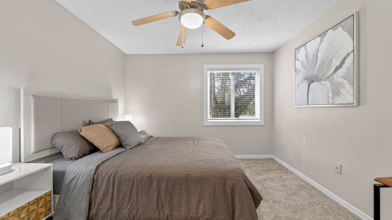 Photo of Bedroom in Winter Springs