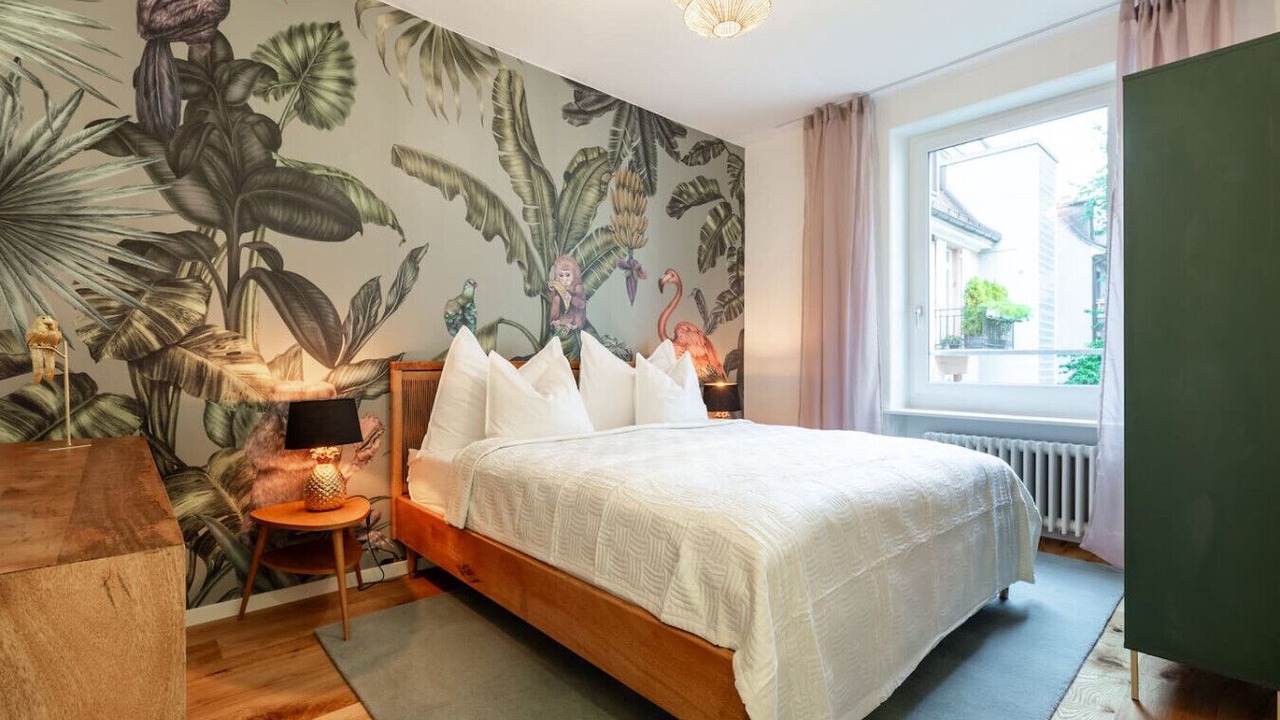 Photo of Bedroom in District 6