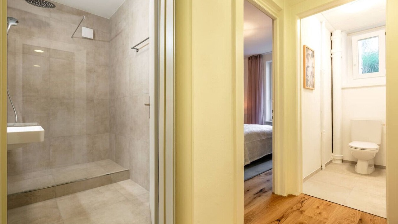 Photo of Bathroom in District 6