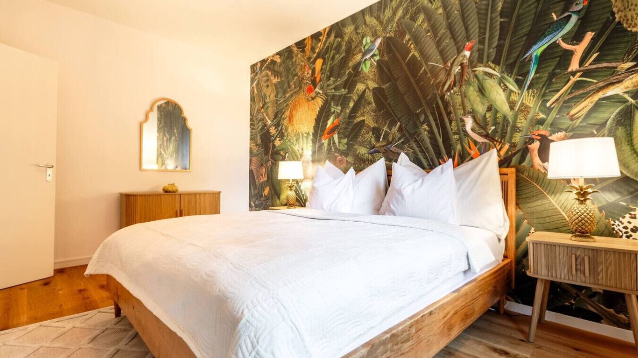Photo of Bedroom in District 6