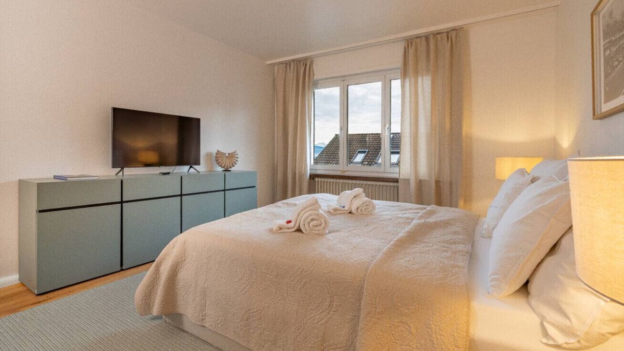 Photo of Bedroom in Horgen District