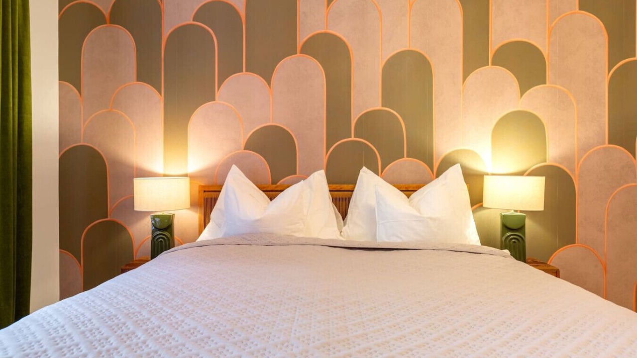 Photo of Bedroom in District 6
