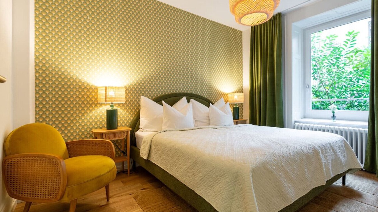 Photo of Bedroom in District 6