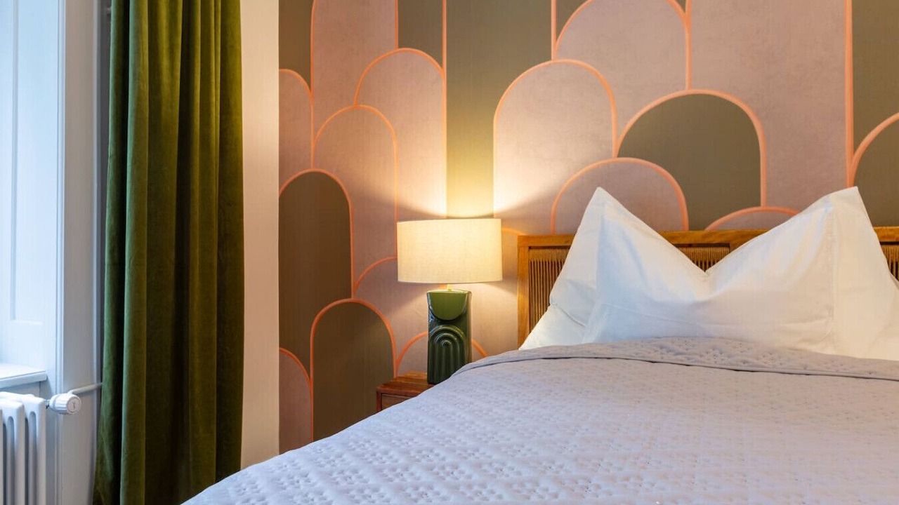 Photo of Bedroom in District 6