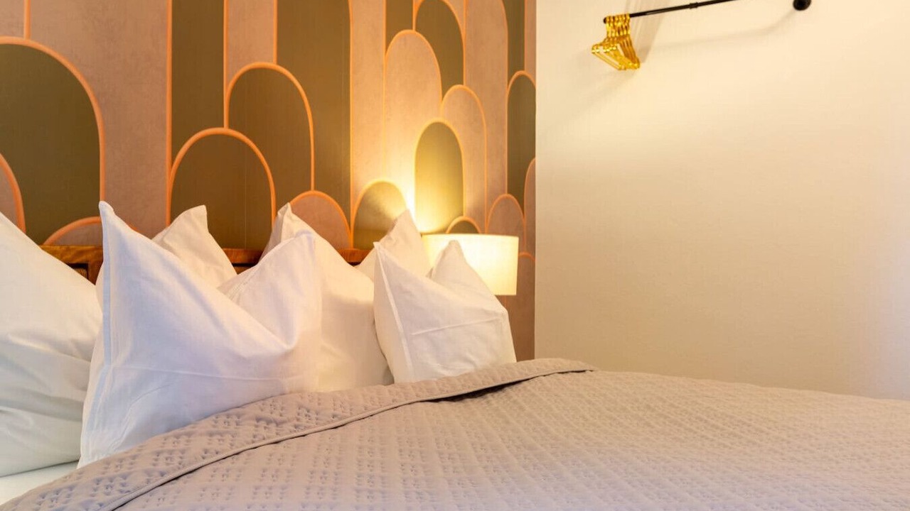 Photo of Bedroom in District 6